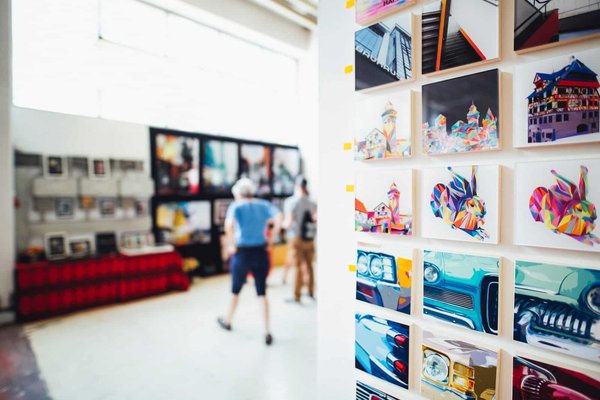 L'entrepreneuriat dans les industries créatives : Les opportunités dans les arts et la culture